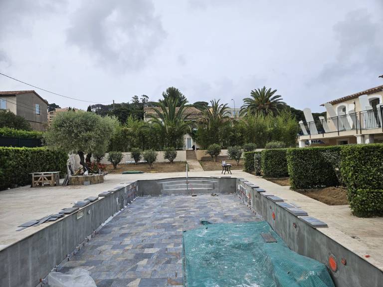 Rénovation villa et extérieur — RenovIntérieur