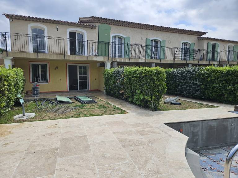 Rénovation villa et extérieur — RenovIntérieur